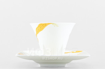 Чашка с блюдцем чайная ф. Петрополь рис. Пери