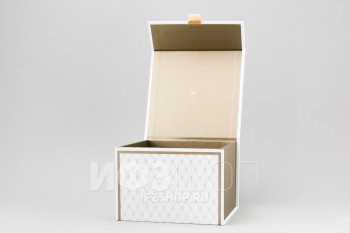 Подарочная коробка для бокала, комплекта или чашки с блюдцем, 17х17х12 см, белая