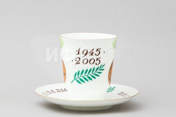 Чашка с блюдцем кофейная ф. Майская рис. Медаль За оборону Ленинграда