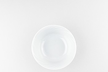 Салатник 360 мл ф. Голубка рис. Белый