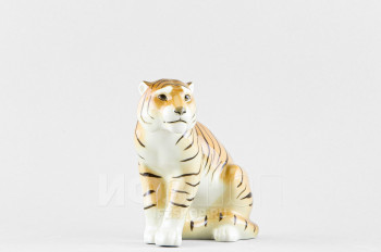 Тигр сидящий Мирный (высота 11 см)