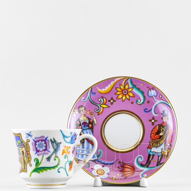 Чашка с блюдцем чайная ф. Банкетная рис. Чудоград. Конфеты-бараночки 