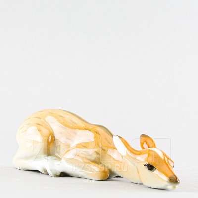 Ланенок лежащий (высота 5.1 см)