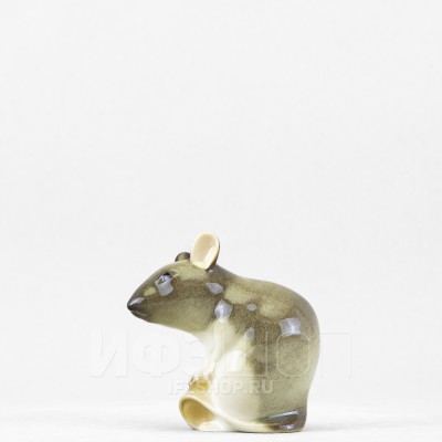 Мышь с орехом Палевая (высота 6.5 см)