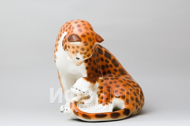 Леопард (высота 17.3 см) в Москве