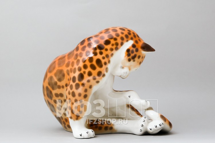 Леопард (высота 17.3 см) в Москве