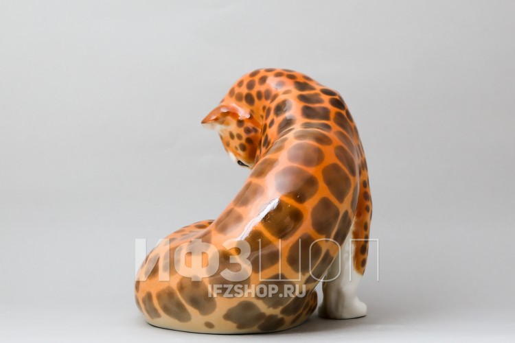 Леопард (высота 17.3 см) в Москве