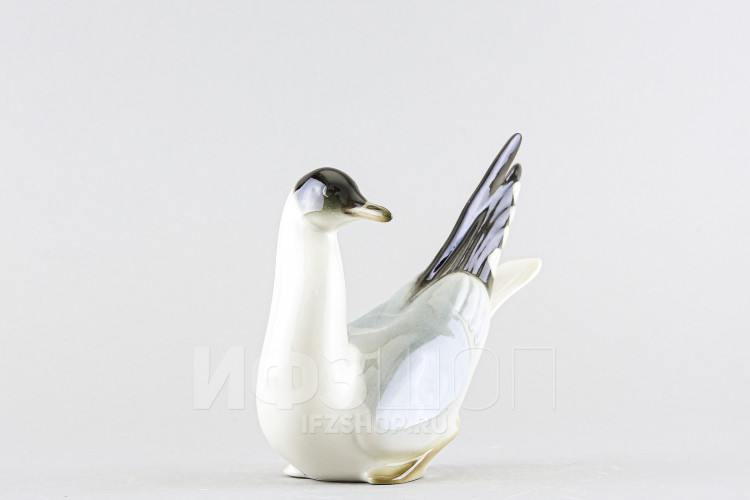 Чайка (высота 15.3 см) в Москве