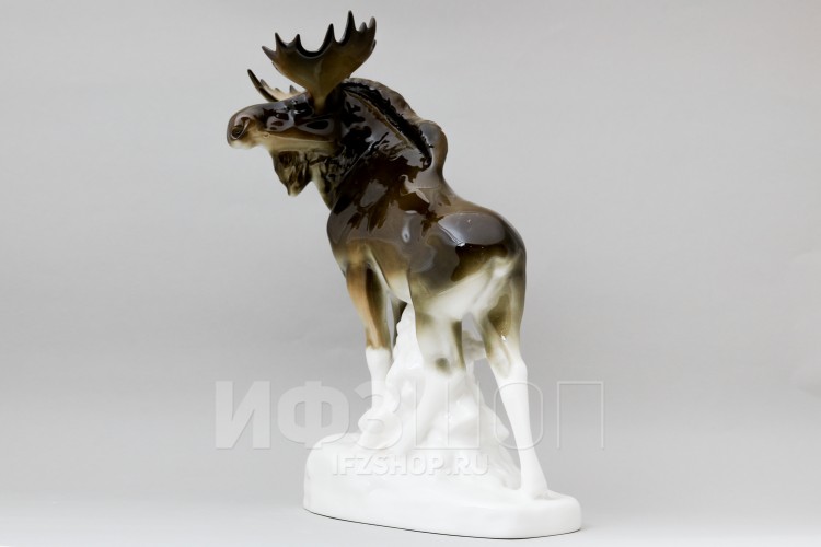 Лось (высота 37 см) в Москве