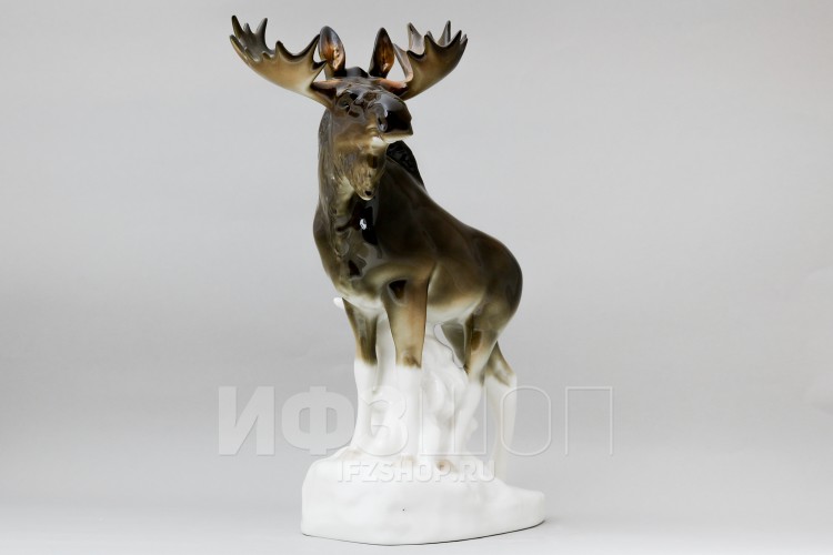 Лось (высота 37 см) в Москве