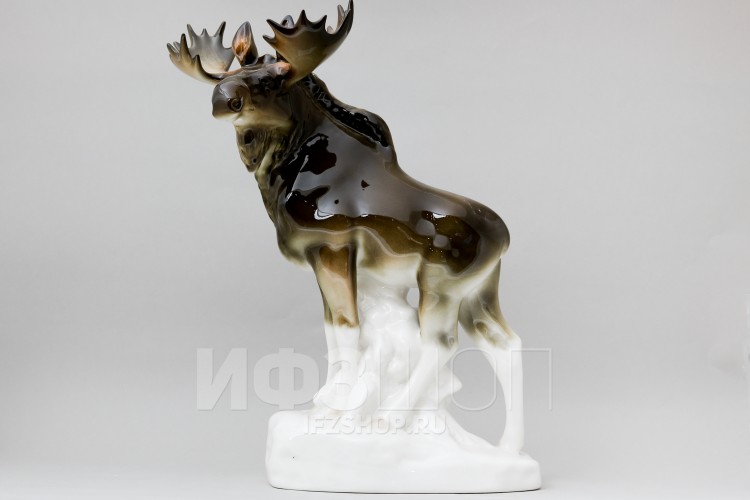 Лось (высота 37 см) в Москве