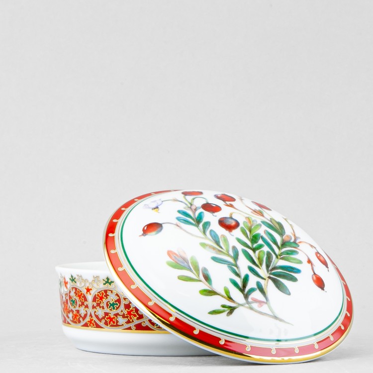 Туалетная коробочка ф. Круглая рис. Клюква заповедная в Москве