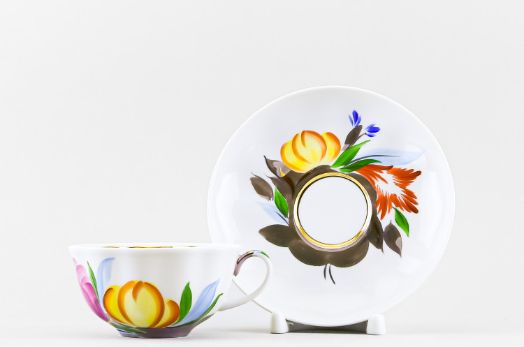 Чашка с блюдцем чайная ф. Тюльпан рис. Бал цветов 
