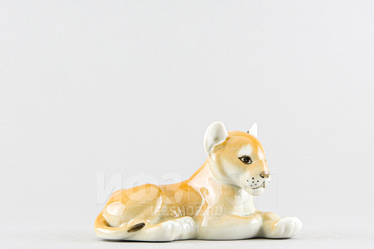 Львенок лежащий (высота 7.5 см) в Москве