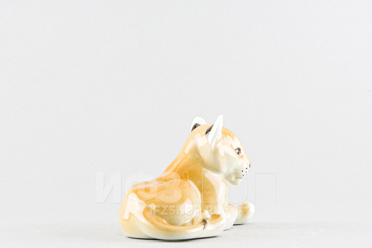 Львенок лежащий (высота 7.5 см) в Москве