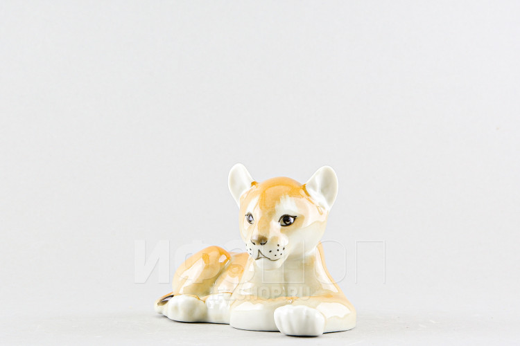 Львенок лежащий (высота 7.5 см) в Москве