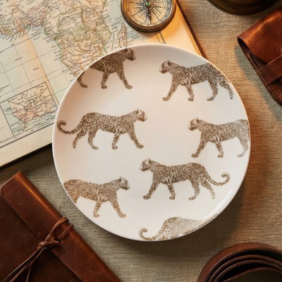 Тарелка плоская 24 см ф. Универсал рис. Сафари. Леопард