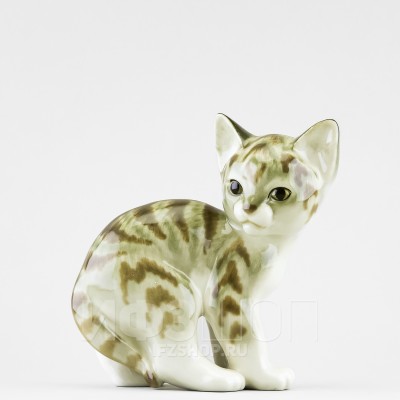 Кошка серая полосатая (высота 14 см)