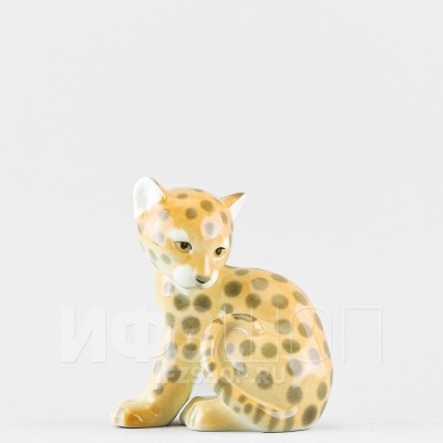 Маленький леопард (высота 10.5 см)