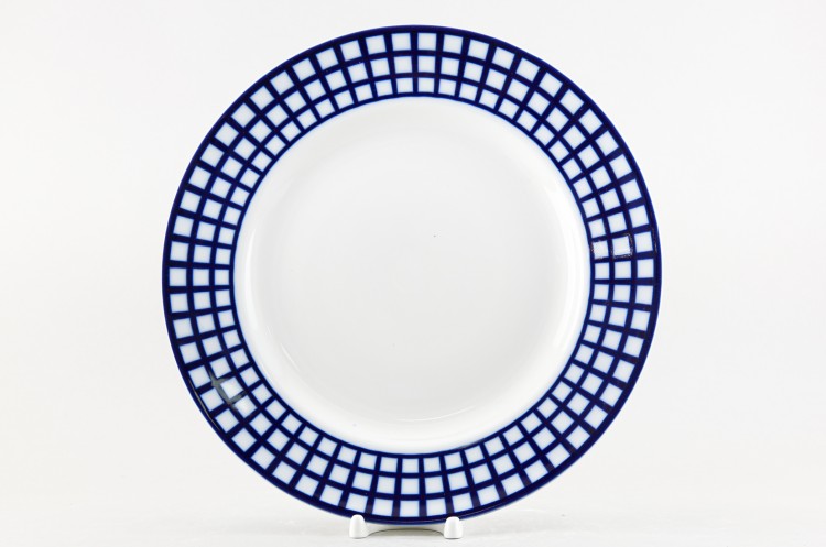 Блюдо круглое 30 см ф. Молодежная рис. Кобальтовая клетка (без золота) 