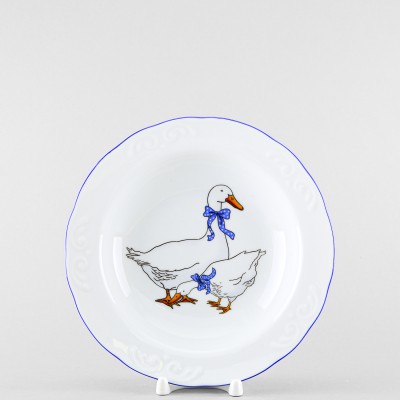 Тарелка глубокая 22 см ф. Надежда рис. Гуси