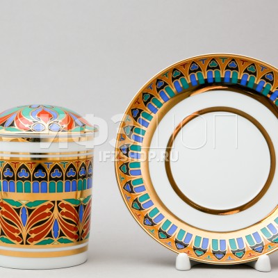 Бокал с блюдцем с крышкой ф. Снежное утро рис. Готический №10