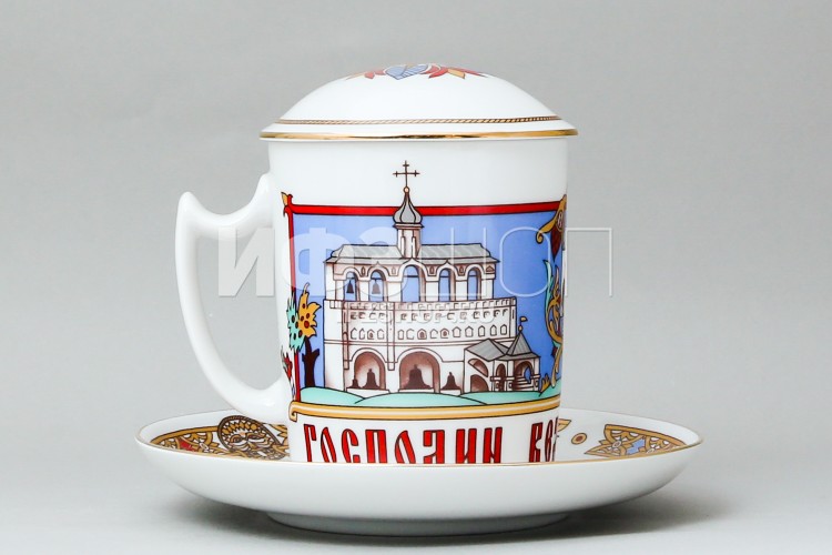 Бокал с блюдцем с крышкой ф. Снежное утро рис. Великий Новгород в Москве