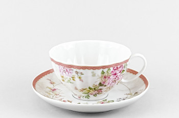 Чашка с блюдцем чайная ф. Белый лебедь рис. Цветочный вальс