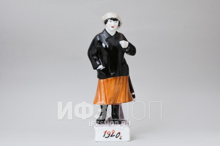 Милиционерка (высота 20 см) в Москве