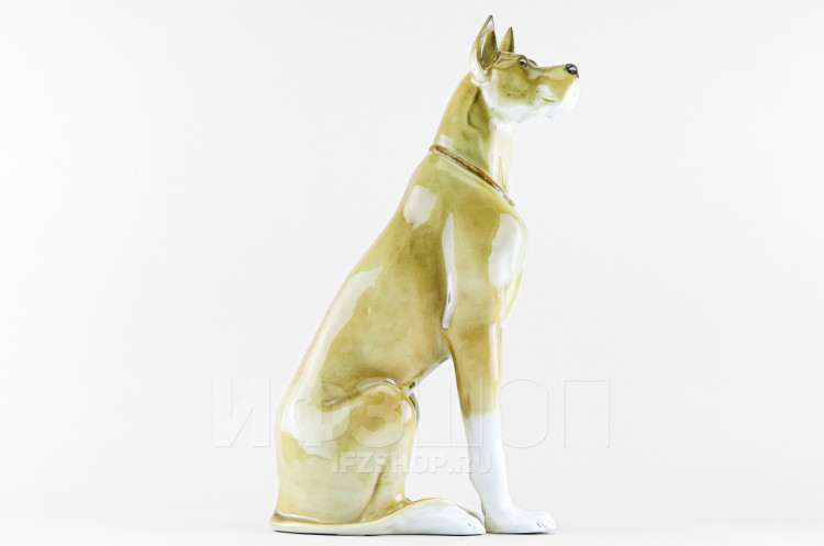 Дог Коричневый (высота 34.2 см) в Москве