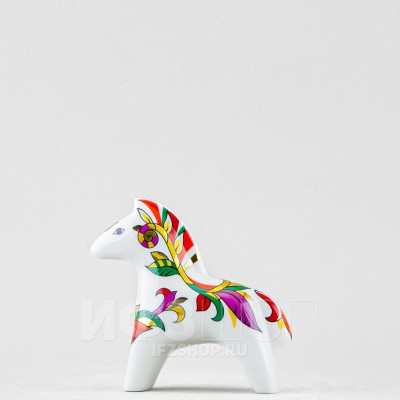 Лошадь Красная