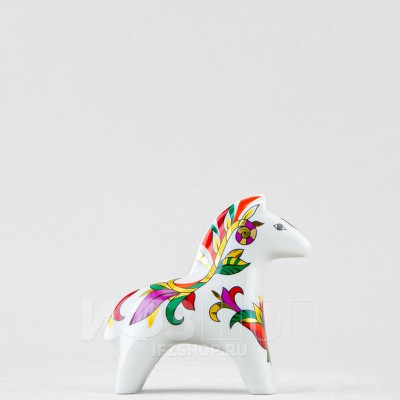 Лошадь Красная