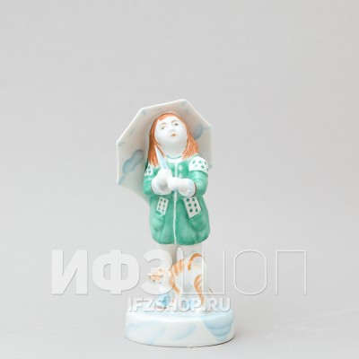 Девочка с зонтиком (высота 15.6 см)