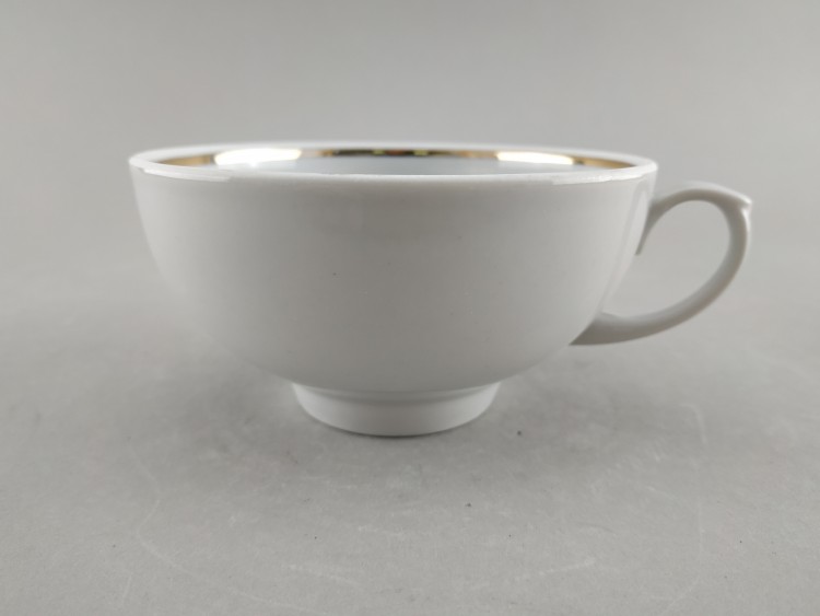 Чашка чайная ф. Рубин рис. Отводка золотом 