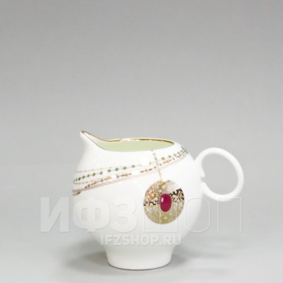 Сливочник ф. Яблочко рис. Золотой медальон