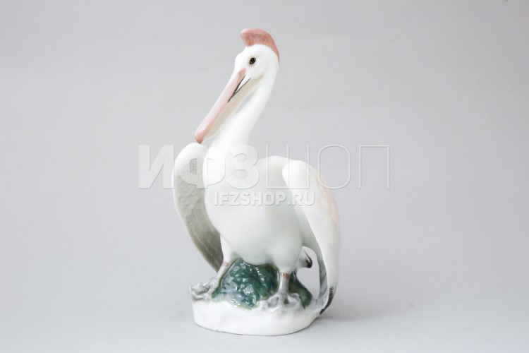 Пеликан (высота 18.7 см) в Москве