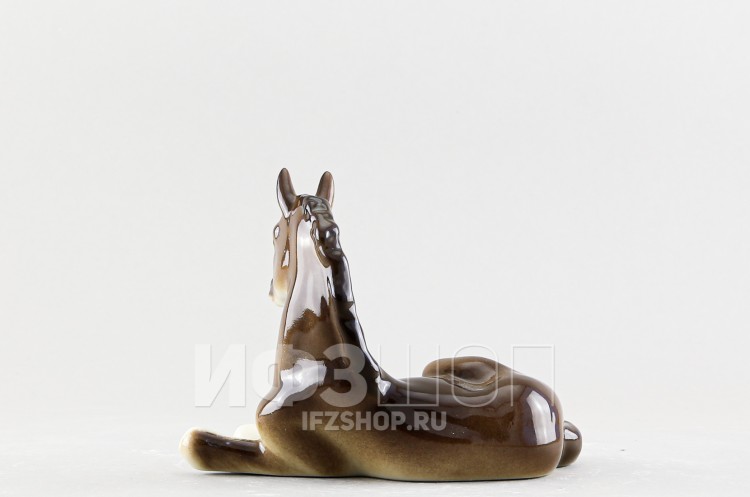 Жеребенок лежащий Коричневый (высота 10.8 см) в Москве