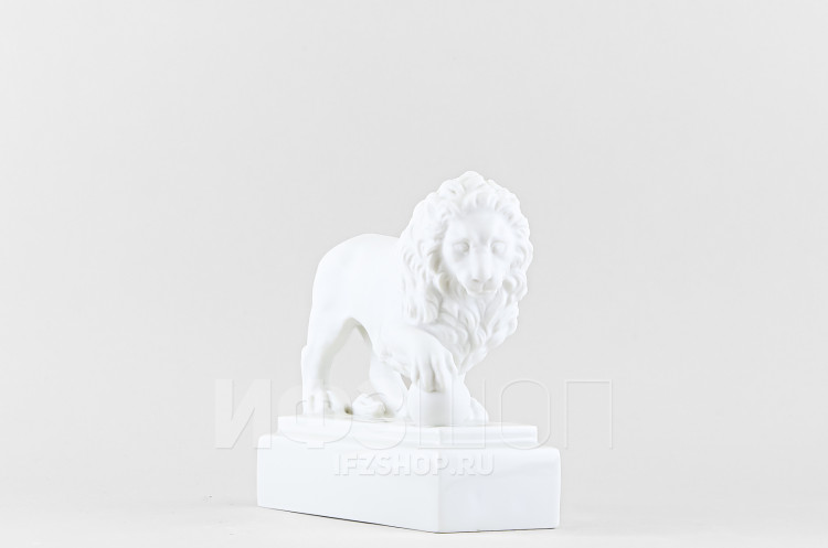 Лев Белый (высота 14.3 см) в Москве