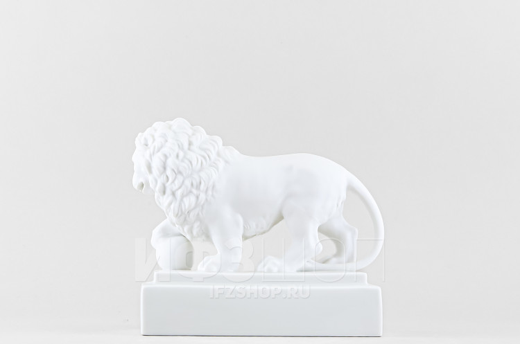 Лев Белый (высота 14.3 см) в Москве