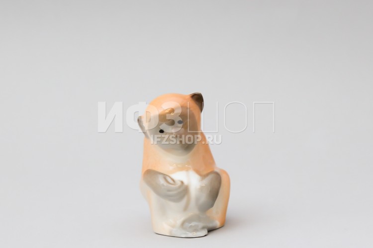 Обезьянка с мячом (высота 6.7 см) в Москве