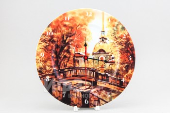 Часы на тарелке рис. Осенний Петербург