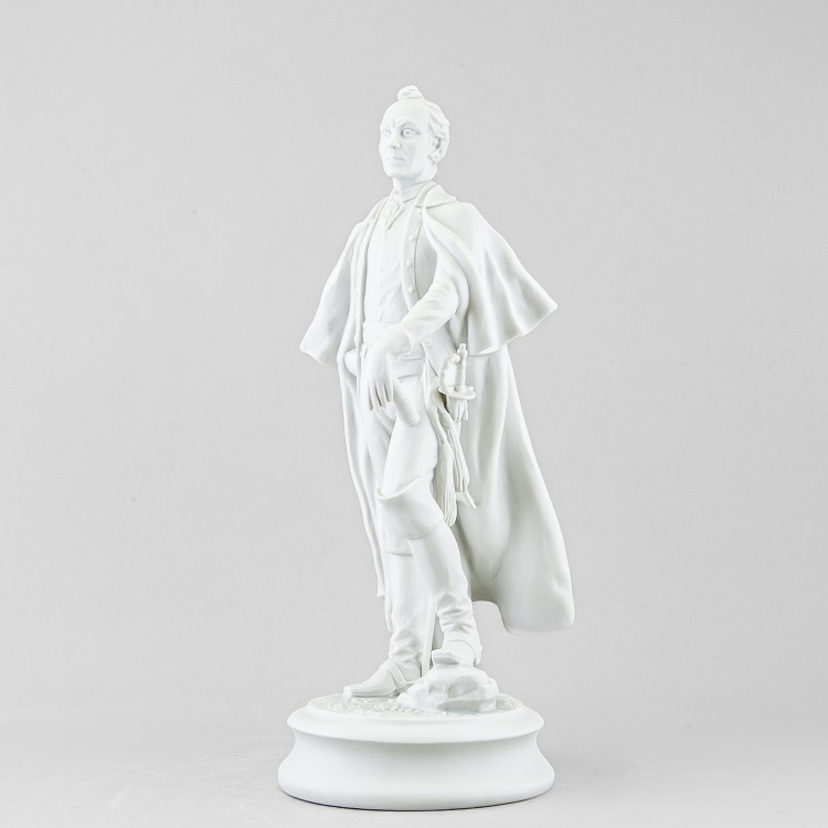 Генералиссимус Суворов А.В. Белый (высота, 33 см) в Москве