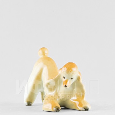 Пудель играющий (высота 7.9 см)