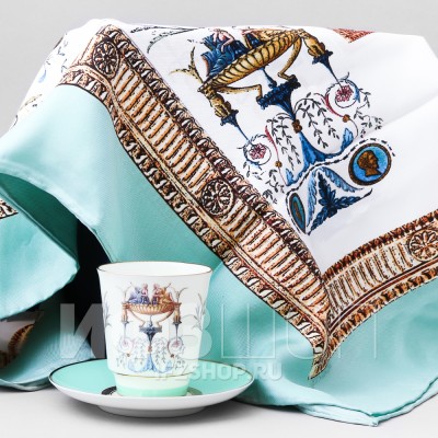 Набор из чашки с блюдцем ф. Майская и платка рис. Арабески