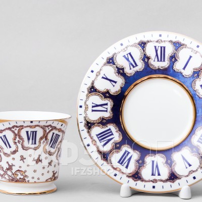 Набор из чашки с блюдцем ф. Юлия и платка рис. Парадные часы