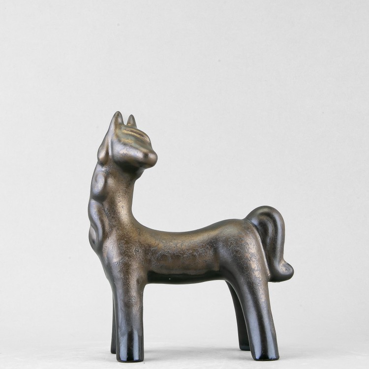 Лошадка (высота 17 см) в Москве