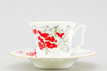 Чашка с блюдцем чайная ф. Юлия рис. Наполеонов обоз (подарочный набор с аудиокнигой)
