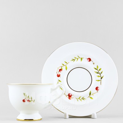 Чашка с блюдцем чайная 240 мл ф. Айседора рис. Клюква