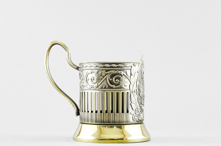 Подстаканник латунный, Миру мир в Челябинске