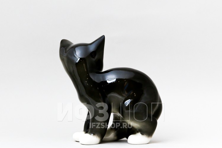 Кошка черная (высота 14 см) в Москве